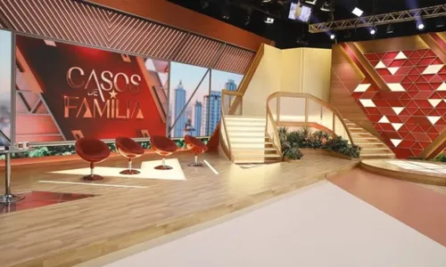 
					SBT impressiona e exibe primeiras imagens do novo 'Casos de Família'
				
				