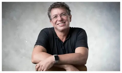 
				
					Saiba por que Boninho esnobou Record e SBT e fechou com concorrente
				
				