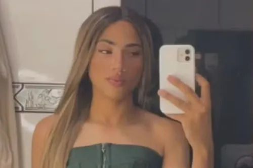 
					Saiba quem era mulher trans morta com golpe 'mata-leão' na Bahia
				
				