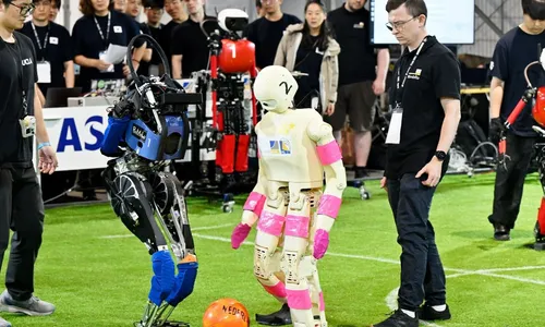 
					Salvador é sede da Copa do Mundo de Robôs até o próximo domingo (20)
				
				