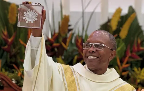 
					Salvador terá a ordenação do primeiro bispo negro natural da capital
				
				