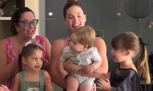 
					Sem Virginia, Zé Felipe comemora aniversário de filho caçula; VÍDEO
				
				