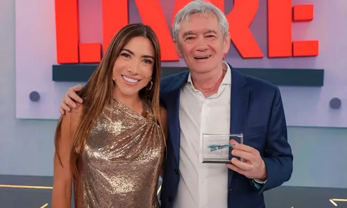 
					Serginho Groisman faz revelação sobre Silvio Santos e SBT: 'Desistiu'
				
				
