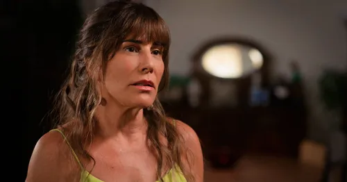 
					Sexa: filme dirigido e protagonizado por Gloria Pires estreia no país
				
				