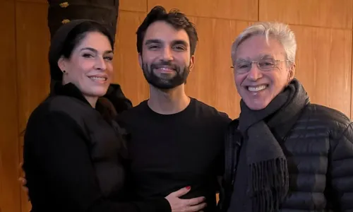 
					Silva encontra Paula Lavigne após críticas em show: 'Todinha pra ele'
				
				