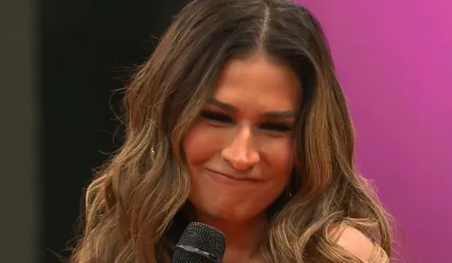 
					Simone Mendes revela 'prazer' em realizar procedimentos estéticos
				
				