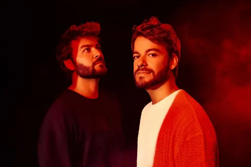 
				
					Sollares, de música eletrônica, ganha edição de inverno em Salvador
				
				