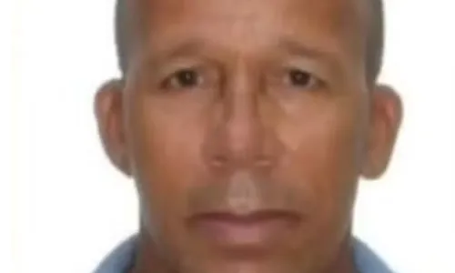 
				
					Suspeito de envolvimento em latrocínio de técnico em Salvador é preso
				
				