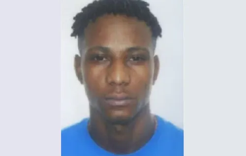 
					Suspeito de matar líder quilombola Mãe Bernadete é preso na Bahia
				
				