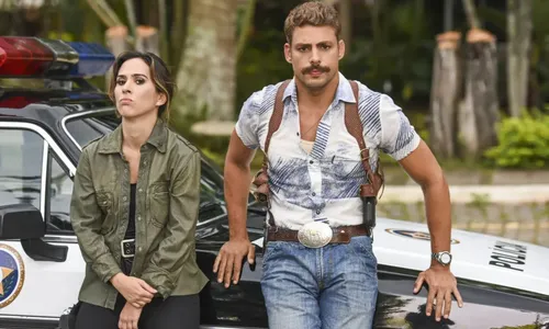 
					Tatá deixa Alice Wegmann em saia justa com pergunta sobre Cauã Reymond
				
				