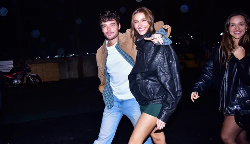 
					The Town: Vitória Strada, Sasha e mais famosas ousam em looks
				
				