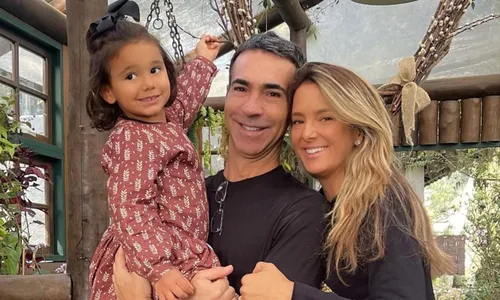 
					Como vivem César Tralli e Ticiane Pinheiro? Apresentadores viveram na ponte aérea antes de mega apartamento em Ipanema
				
				