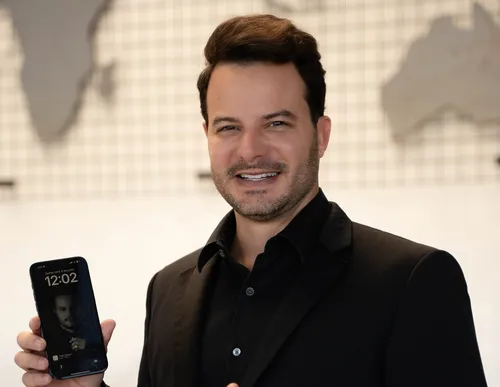 
					Liderar não é mandar - é inspirar pessoas a acreditarem no mesmo sonho
				
				