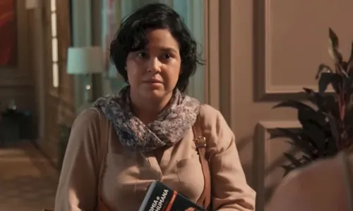 
					Três Graças: Claudia sofre atentado e some misteriosamente da trama
				
				