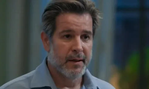 
					Três Graças: novo vilão coloca Viviane em risco a mando de Ferette
				
				