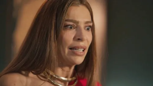 
					Três Graças: Arminda choca com grande revelação sobre morte do marido
				
				