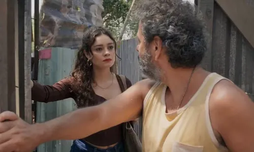 
					Três Graças: Gerluce surta e vai para cima do pai após descoberta
				
				