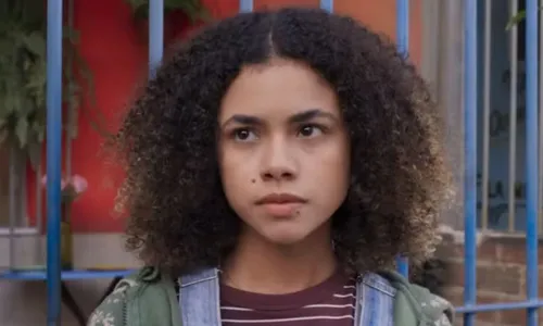 
					'Três Graças': Joélly dá nó em vilã e faz exigência para salvar Lígia
				
				