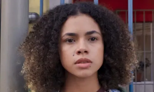 
					Três Graças: Arminda choca com atrocidade e passa a perna em Ferette
				
				