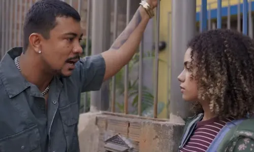 
					Três Graças: Joélly paga caro por escolhas e sofre nas mãos de Bagdá
				
				