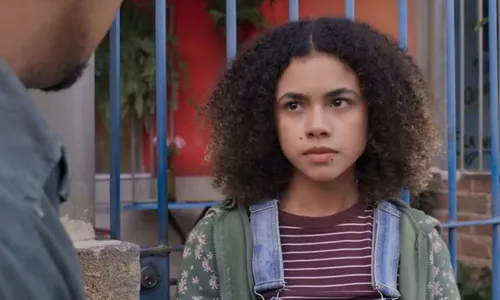 
					Três Graças: Joélly paga caro por escolhas e sofre nas mãos de Bagdá
				
				