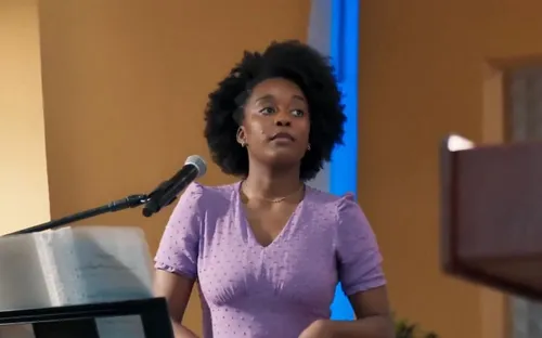 
					Três Graças: cúmplice de crime, Kellen faz promessa que arruína Joélly
				
				