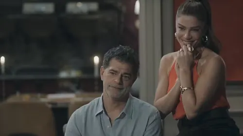 
					Três Graças: marido morto de Arminda surge confrontando Ferette
				
				