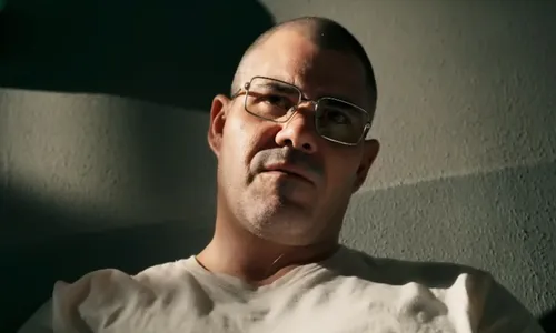 
					Três Graças: Gerluce sofre crueldade de Arminda e entra em desespero
				
				