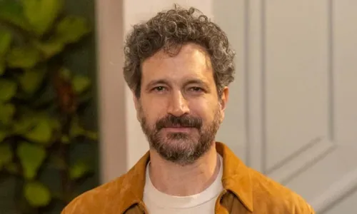 
					'Vale Tudo': veja como Fátima acaba com Celina em plano cruel
				
				