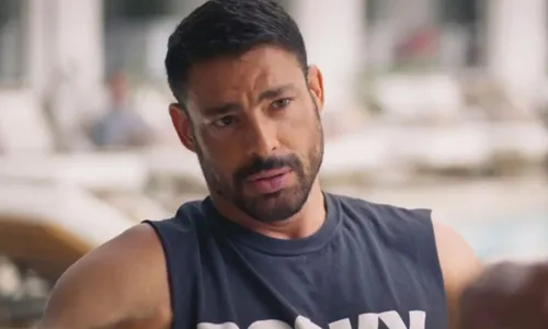 
					'Vale Tudo': Fátima tenta engravidar de Afonso após alerta de César
				
				