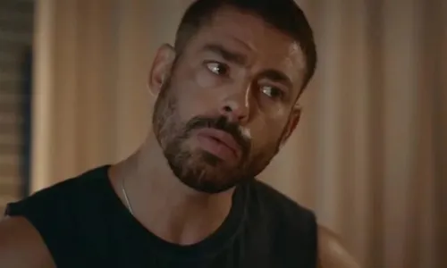 
					'Vale Tudo': Leonardo sofre reviravolta e revela segredo de Odete
				
				