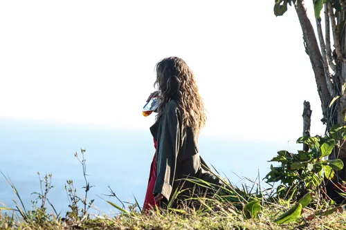 
					'Vale Tudo': Heleninha desaparece e vira suspeita de matar Odete
				
				