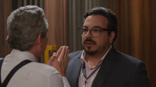 
					'Vale Tudo': Marco Aurélio dá tiro no pé após deboche de Odete
				
				