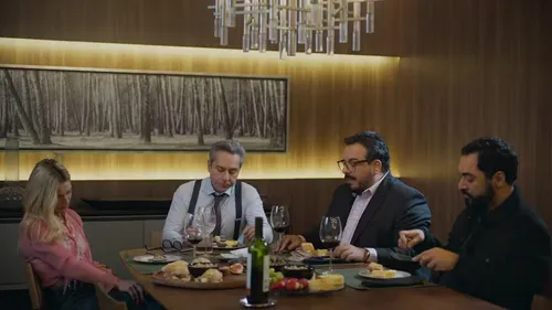 
					'Vale Tudo': Marco Aurélio despreza Leila e expõe lado sombrio
				
				