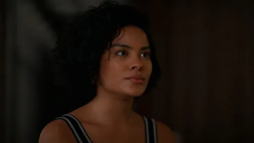 
				
					'Vale Tudo': Afonso fica perdido de amor com Fátima após decisão
				
				