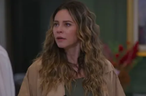 
					Renata Sorrah reage a Vale Tudo e manda recado para Paolla Oliveira
				
				