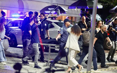 
					'Vale Tudo': morte de Odete é gravada em hotel de luxo; veja fotos
				
				