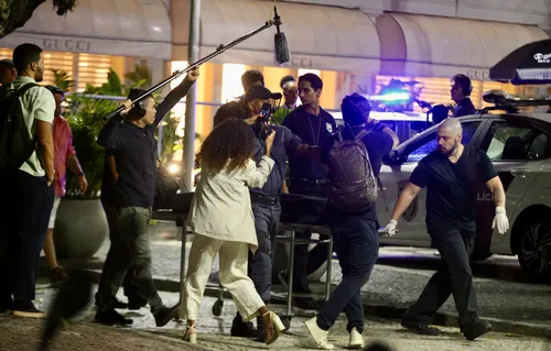 
					'Vale Tudo': morte de Odete é gravada em hotel de luxo; veja fotos
				
				