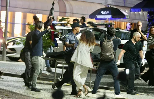 
					'Vale Tudo': morte de Odete é gravada em hotel de luxo; veja fotos
				
				