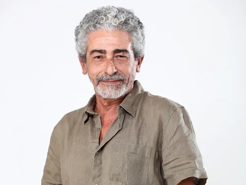 
					'Vale Tudo': Odete mente em nome de vingança após atentado
				
				