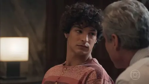
					Alexandre Nero ironiza atitude de personagem de 'Vale Tudo' em vídeo
				
				