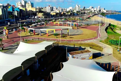 
				
					Vila Junina da Rede Bahia reúne música, gastronomia e mais em Salvador
				
				