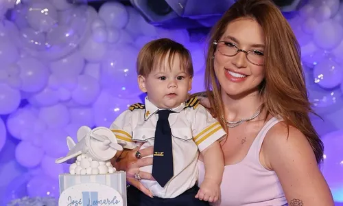 
					Virginia e Zé Felipe surgem juntos em meio a processo após término
				
				