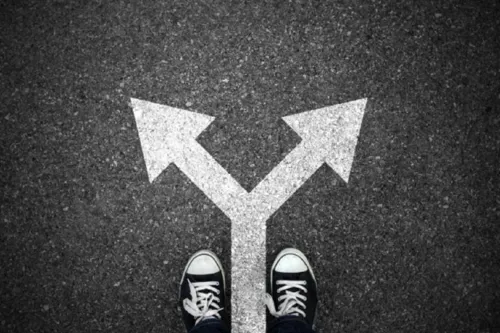 
					Você é influenciado ou influência?
				
				