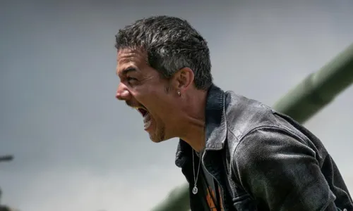 
					Wagner Moura revela reprovação em teste por sotaque baiano: 'Otária'
				
				