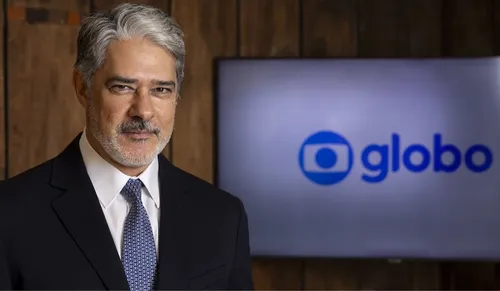 
					William Bonner recebe surpresa da equipe do JN após sair do ar; VÍDEO
				
				