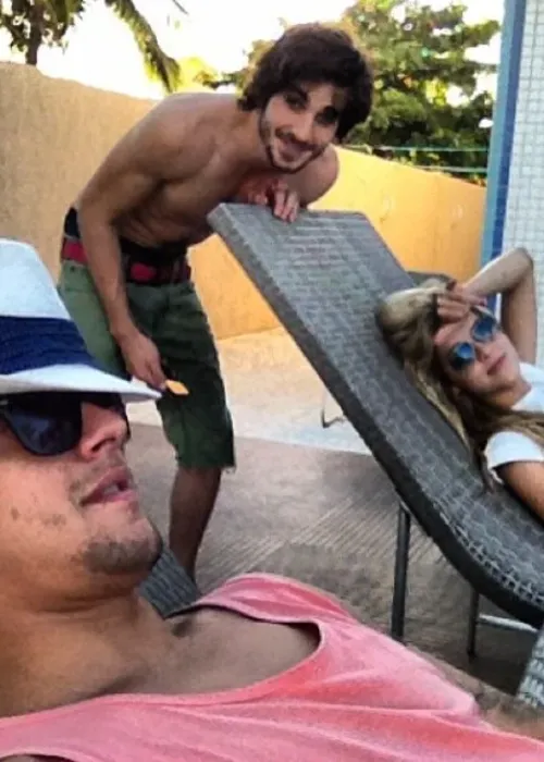 
					A Fazenda 17: quem é Gui Boury, primo de Fiuk confirmado no reality
				
				