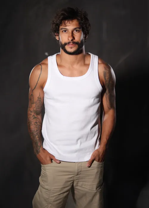 
					A Fazenda 2025: quem é Shia, ex-marido polêmico de Lidi Lisboa
				
				