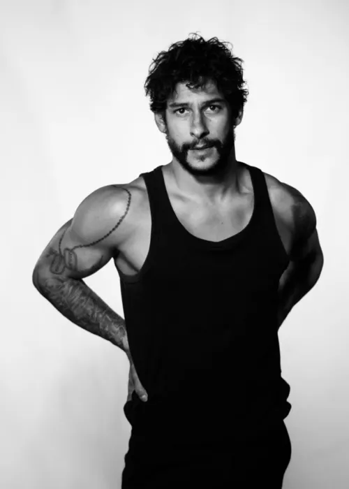 
					A Fazenda 2025: quem é Shia, ex-marido polêmico de Lidi Lisboa
				
				