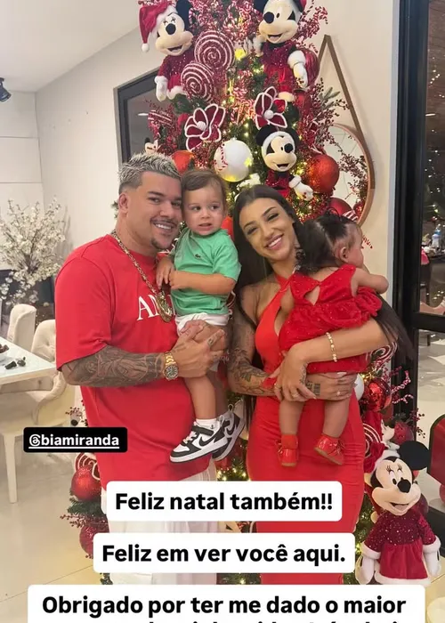 
					Além de Ivete Sangalo: ex-casais passam o Natal juntos pelos filhos
				
				